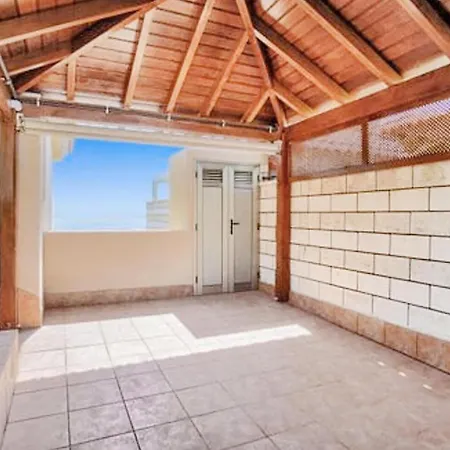 بيت للعطل Beautiful Home In Santiago Del Teide With Outdoor Swimming Pool, Wifi And 4 Bedrooms بويرتو دي سانتياغو